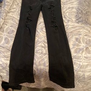 Black ripped jeans, size: 7r w:28 L:33